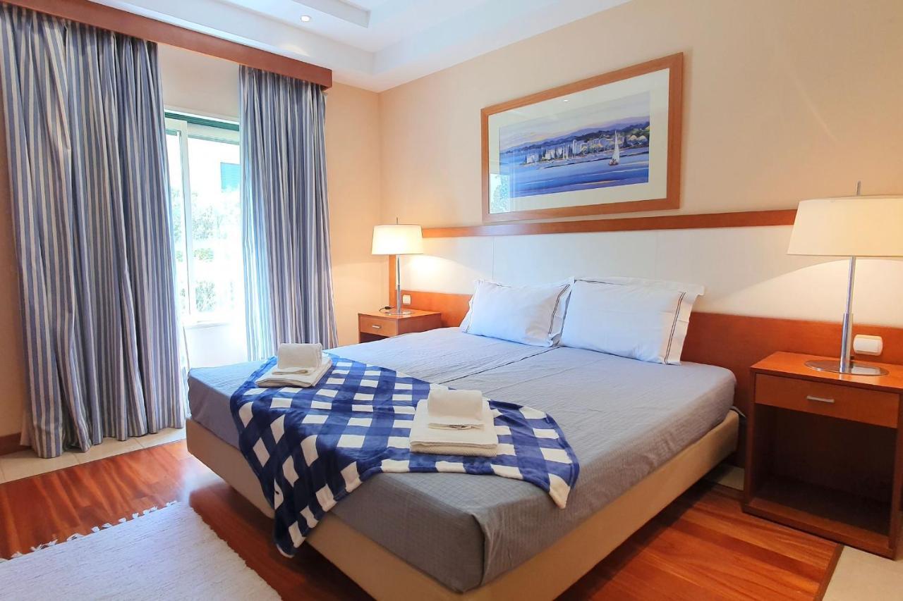 Classic 2Bdr Apartment Near Beach By Lovelystay Lagoa  Dış mekan fotoğraf